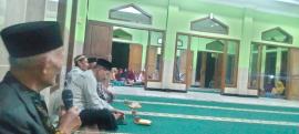 Pengajian Lansia di Masjid Al-Huda Sayangan Berlangsung Khidmat